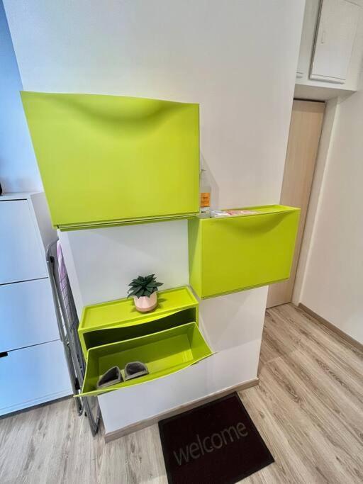 Diamond Apartments - 3 Bedroom, Luxurious Apartment In The Heart Of The City Будапеща Екстериор снимка
