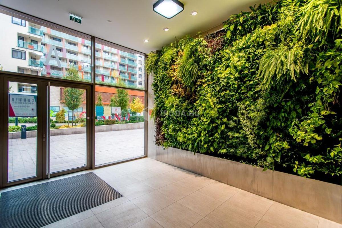 Diamond Apartments - 3 Bedroom, Luxurious Apartment In The Heart Of The City Будапеща Екстериор снимка