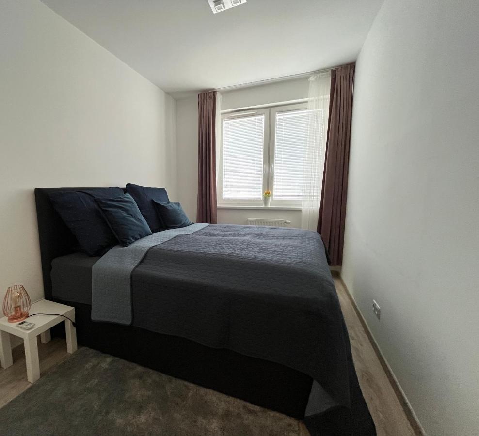 Diamond Apartments - 3 Bedroom, Luxurious Apartment In The Heart Of The City Будапеща Екстериор снимка